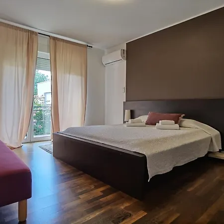 Pine And Lime Appartement