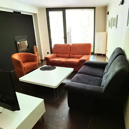 Pine And Lime Appartement