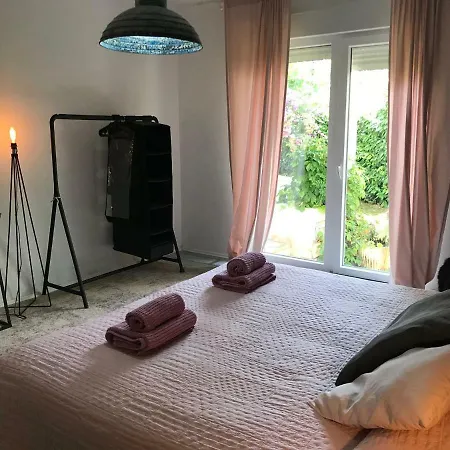 Pine And Lime Appartement Pula