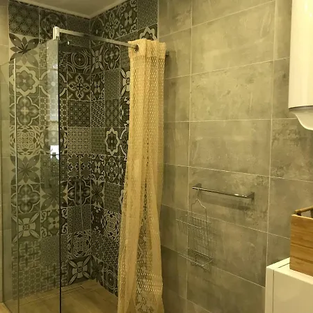 Appartement Pine And Lime Pula