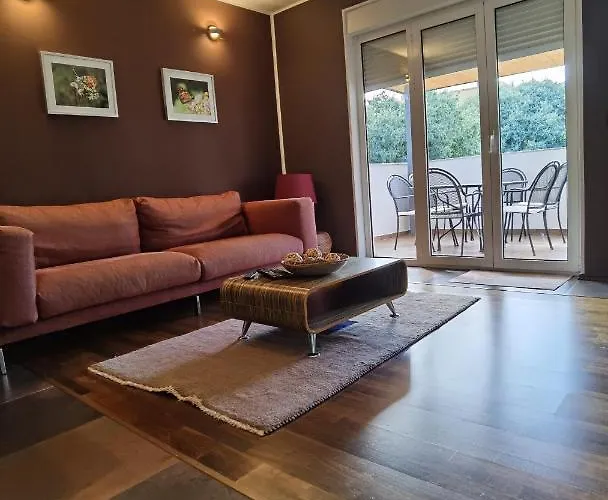 Pine And Lime Διαμέρισμα *