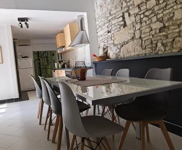 Apartment Pine And Lime