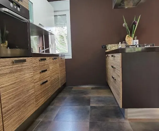 Apartment Pine And Lime