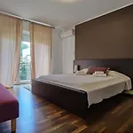 Pine And Lime Appartement